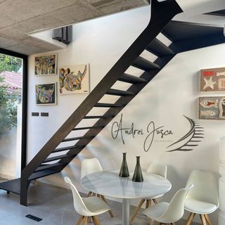 Escalera metálica