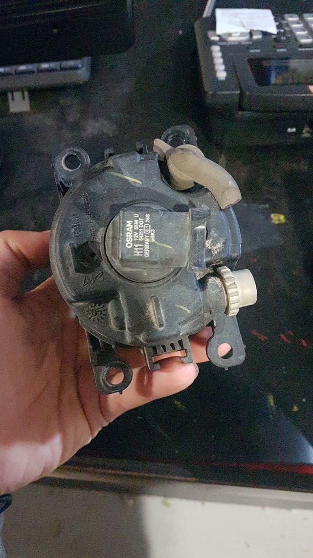 Faro antiniebla citroen xsara picasso