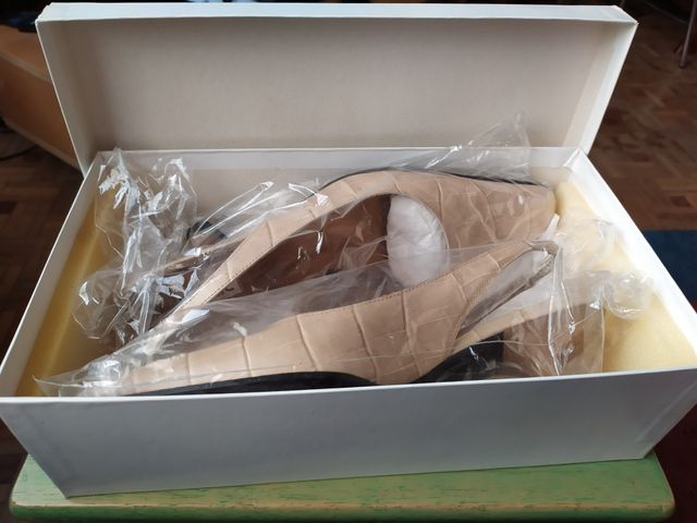 Zapatos destalonados. Le Sac. Nº 37