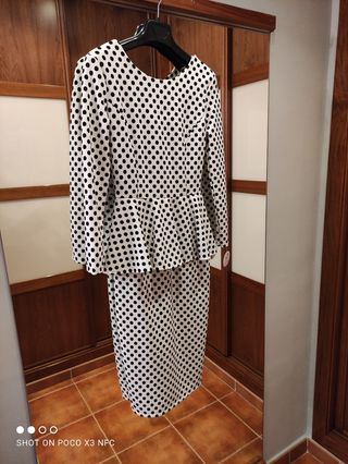 Vestido nuevo talla XS Mariquita Trasquila de segunda mano por 40 EUR en  Aranjuez en WALLAPOP