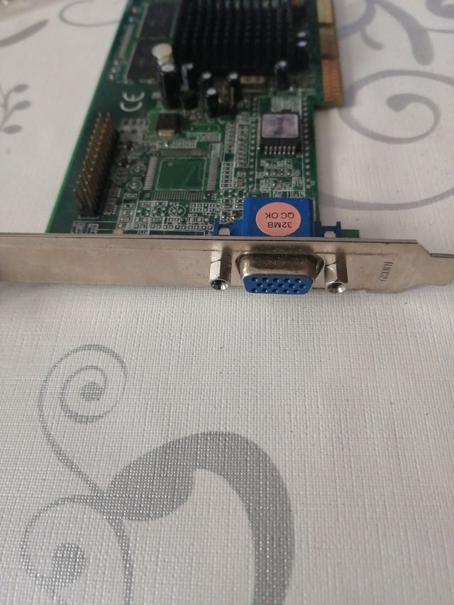 tarjeta video Sparkle Riva TNT2 M64 32MB AGP