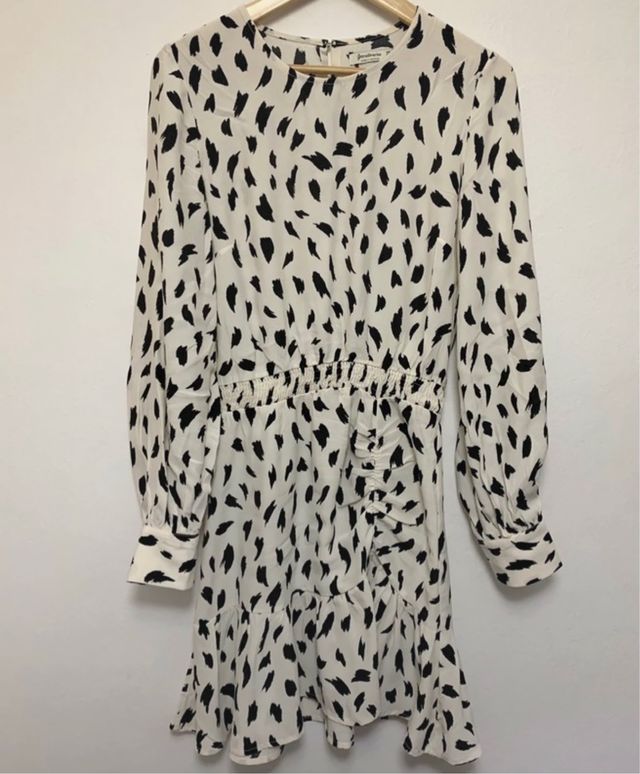 Vestido de Stradivarius