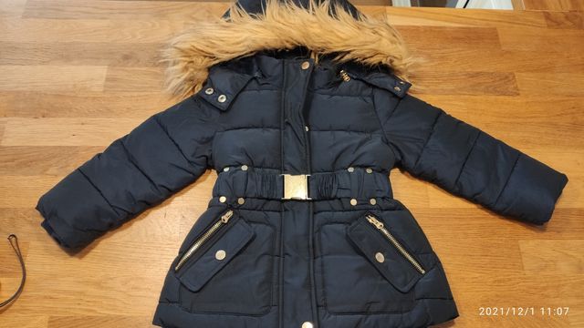 plumas abrigo talla 3 años.