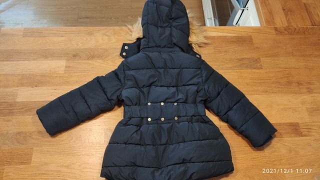 plumas abrigo talla 3 años.