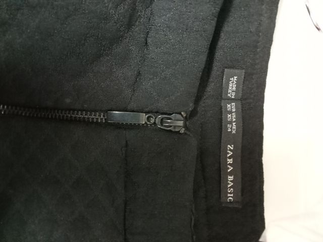 Short negro textura Zara tXS