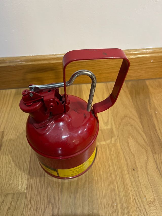 Depósito seguridad combustible