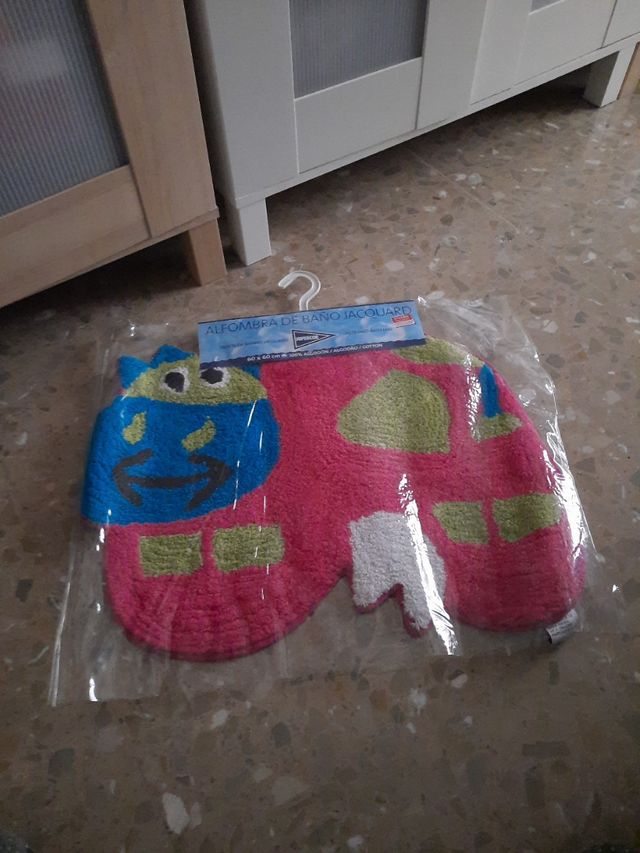 Alfombra de baño Nueva