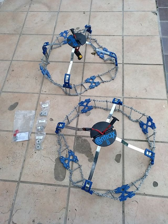 Cadenas CENTRAX ( 2 juegos más + triángulos )