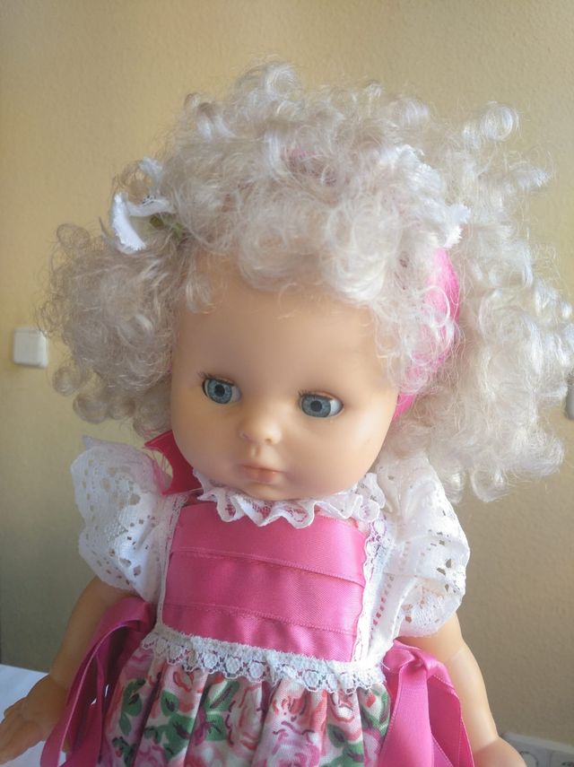 Muñeca tienda Así Madrid. Original