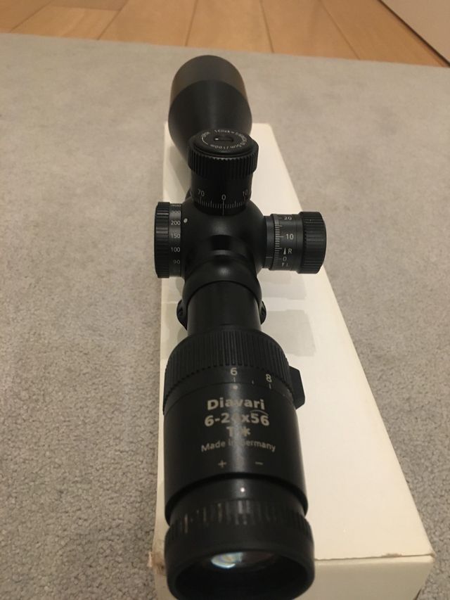 Visor Zeiss de segunda mano por 1.500 EUR en Encinar de Los Reyes en