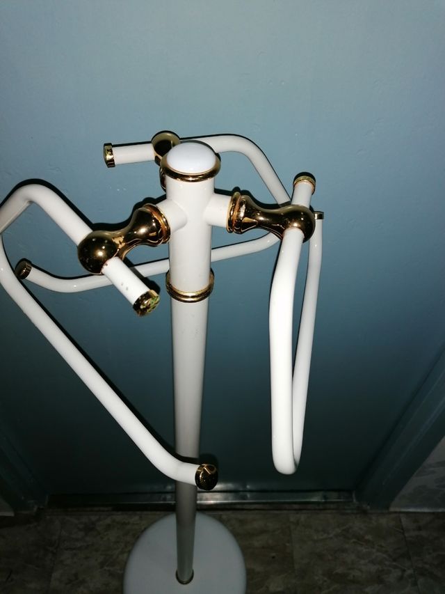 Toallero en Muy Buen Estado