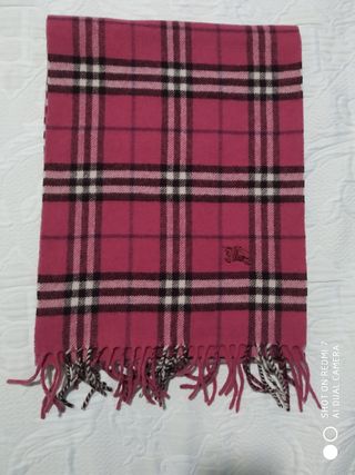 burberry bufanda usada