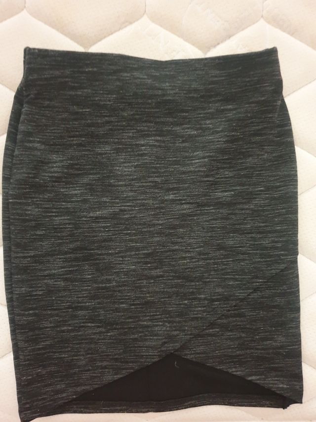 3 faldas xs stradivarious bershka