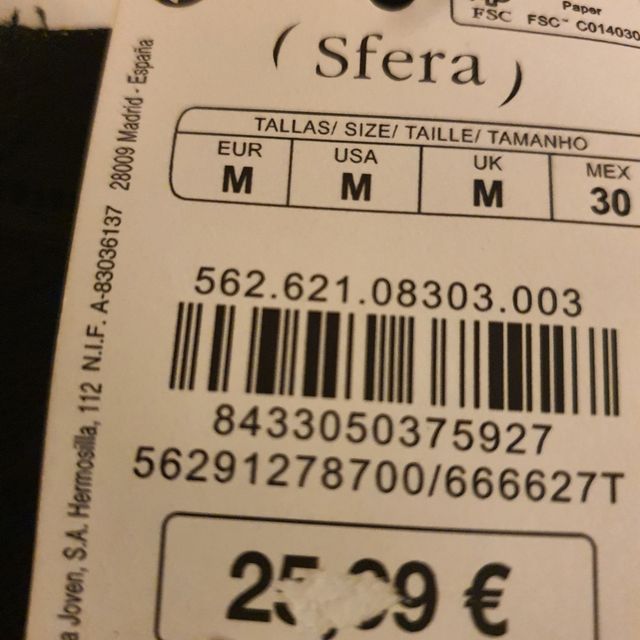 Nuevo y elegante vestido negro