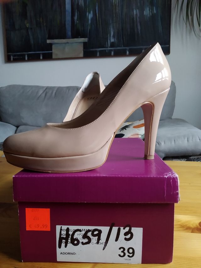 zapatos tacón Grupo Diez color nude 39