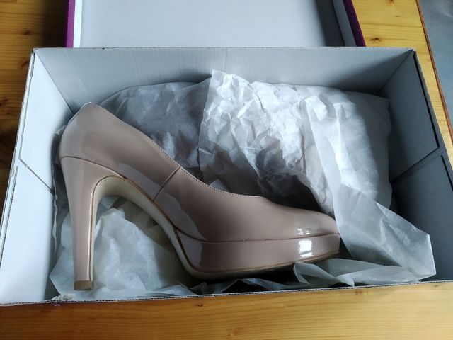 zapatos tacón Grupo Diez color nude 39