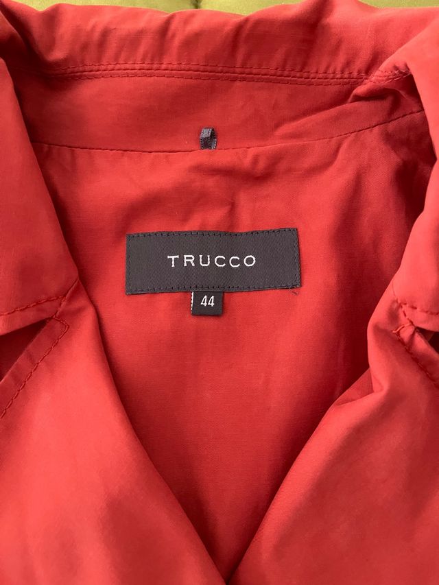Gabardina color coral Trucco, talla 44