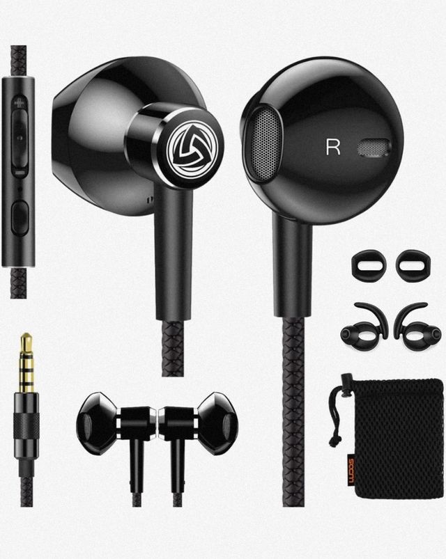 Auriculares Internos con cable ,,nuevo