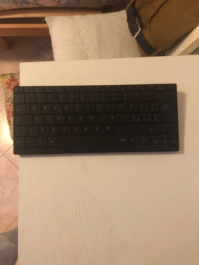 Tastiera ps3 adattabile ps4 e anche per pc