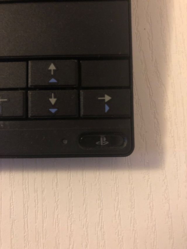 Tastiera ps3 adattabile ps4 e anche per pc