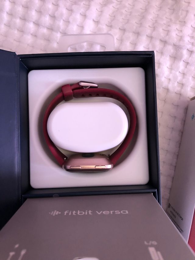FITBIT VERSA