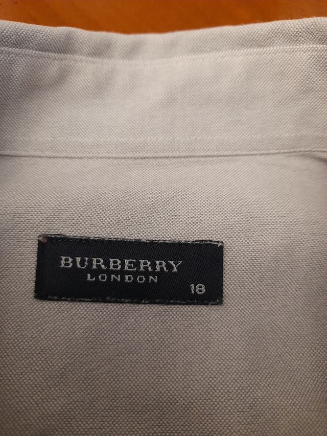 camisa burberry gris claro