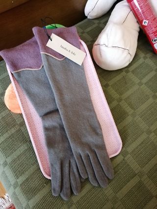 Guantes Bimba y Lola de segunda mano por 25 EUR en Valladolid en WALLAPOP