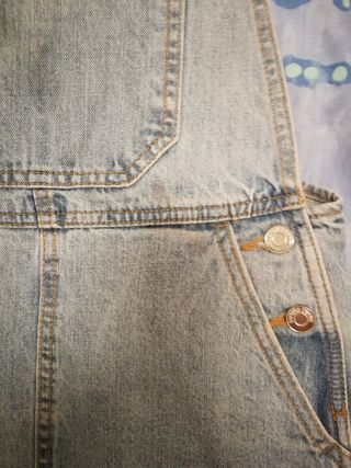 Pichi vaquero talla XXS, Bershka de segunda mano por 6 EUR en Rincón de la  Victoria en WALLAPOP
