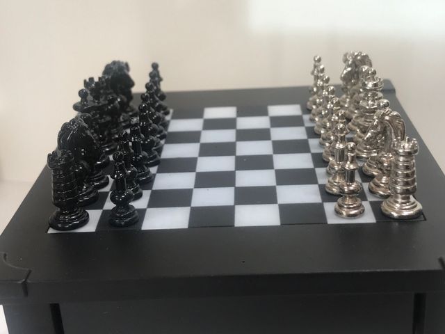 Ajedrez miniatura para Barbie