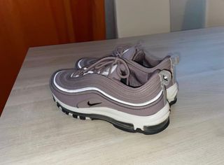 Nike Air Max 97 TALLA 42 de segunda mano por 70 EUR en Madrid en WALLAPOP