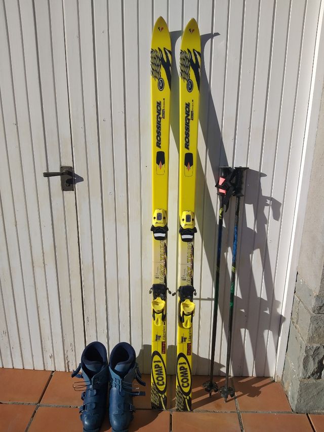 Esquís 170cm + botas + bastones