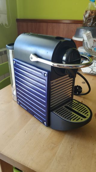 Nespresso Pixie Indigo XN3009 Krups de segunda mano por 50 EUR en Parets  del Vallès en WALLAPOP
