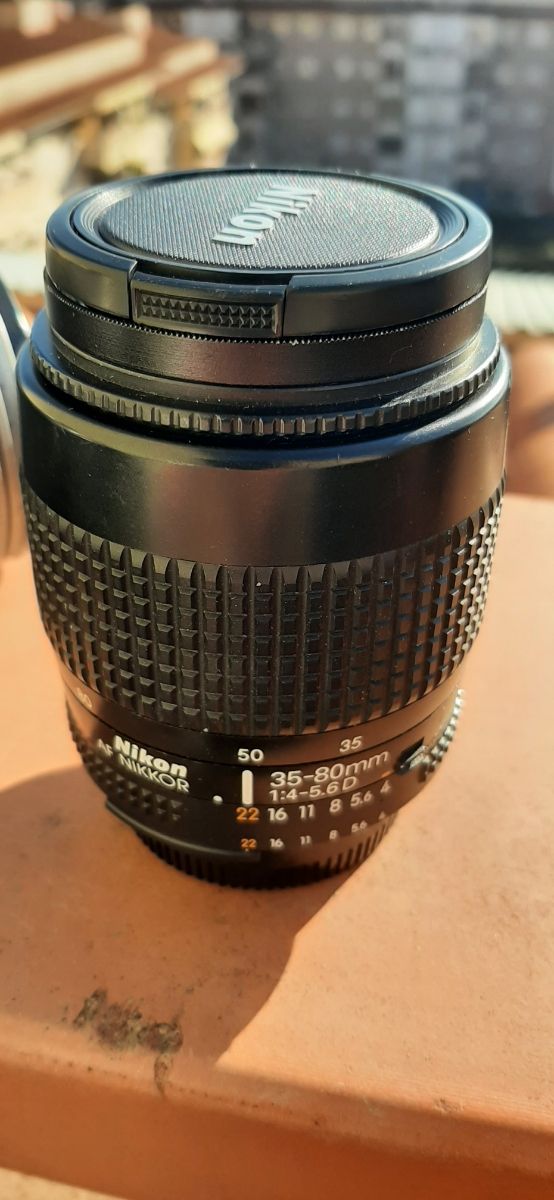 Máquinas de fotografiar i objetivos