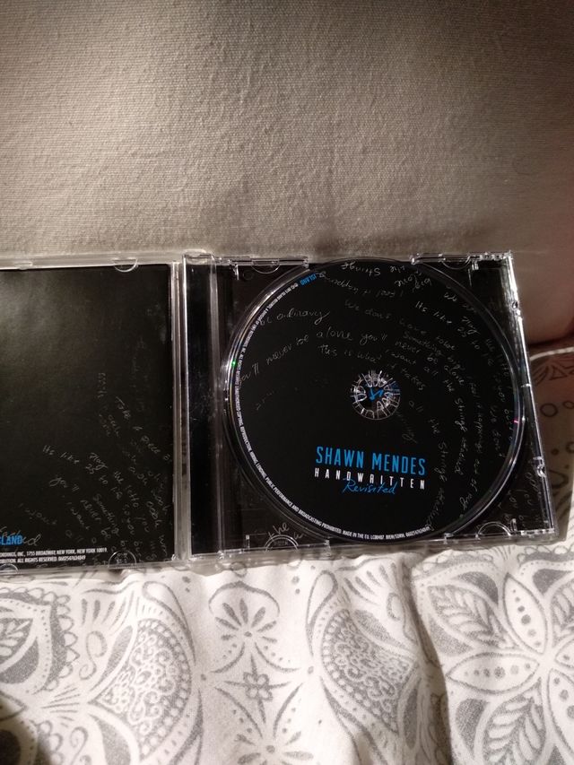 Shawn Mendes: Handwritten Revisited