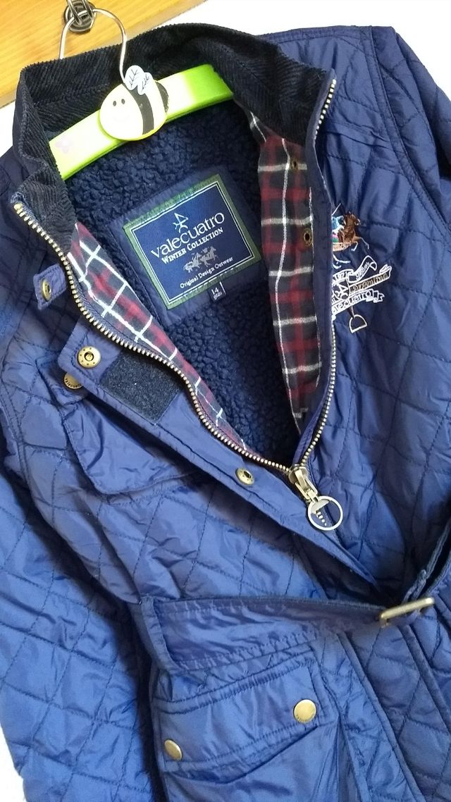 Abrigo, chaqueta husky Valecuatro