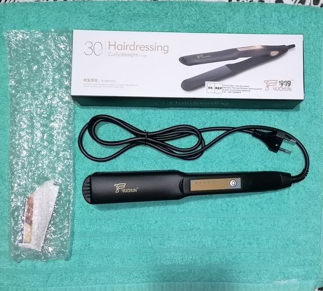 Plancha Alisador de Ceramica con su Caja