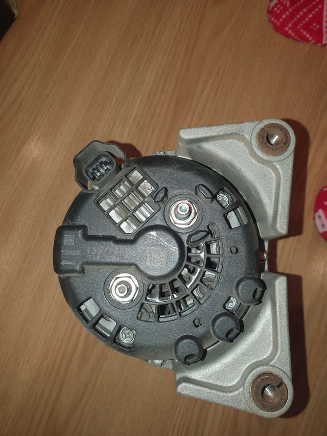 alternador insignia,cruze