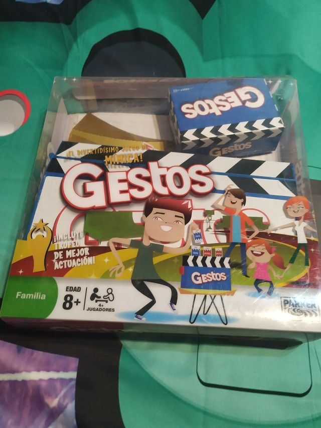 Juego de mesa:“Gestos”