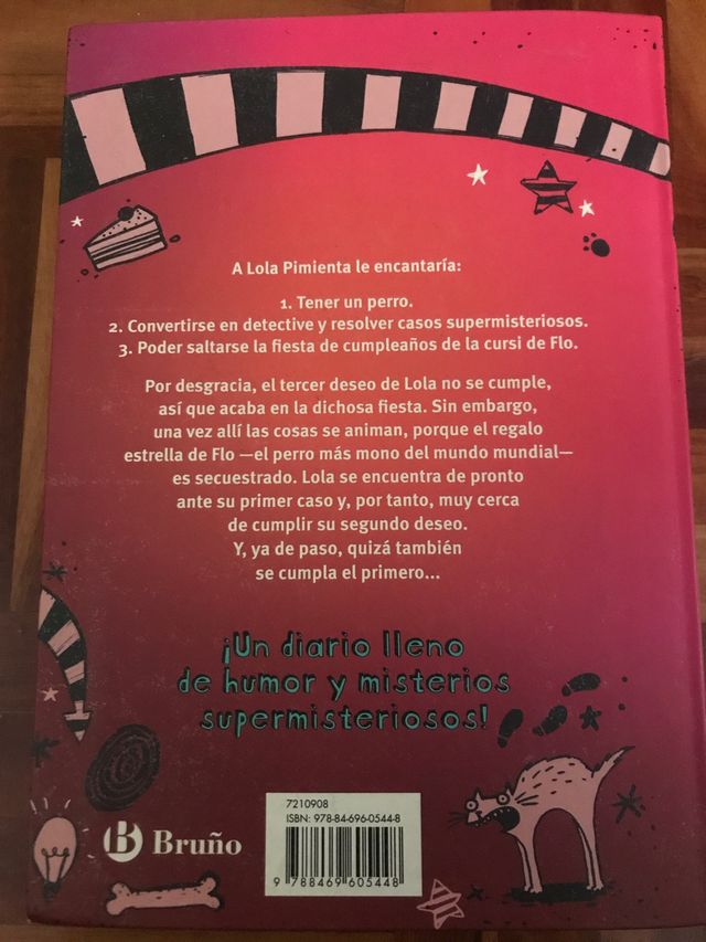 Libro "Lola pimienta y el secuestrador de perros"