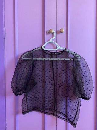 Blusa negra transparente de Zara de segunda mano por 10 EUR en Alicante en  WALLAPOP