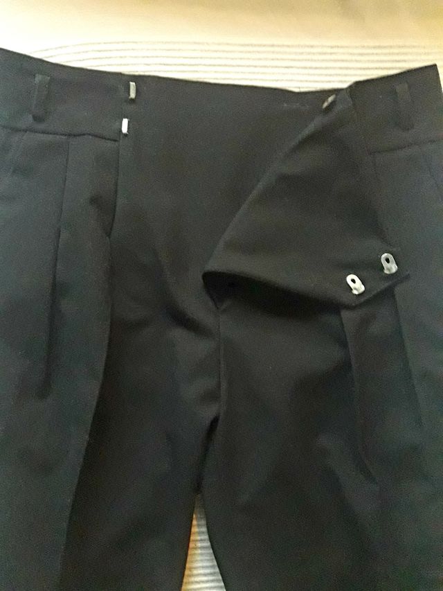 Pantalón traje mujer negro Zara cruzado