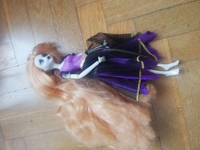 Principessa zombie Rapunzel