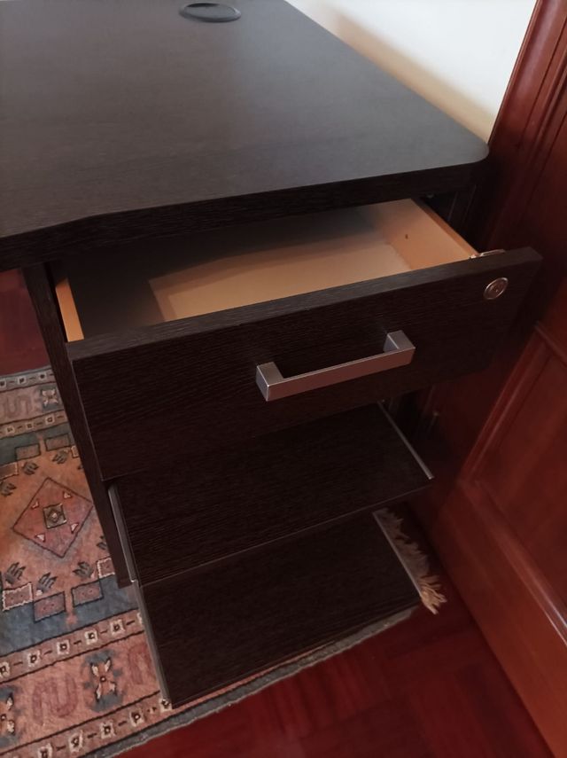 Mesa de ordenador y escritorio de alta calidad