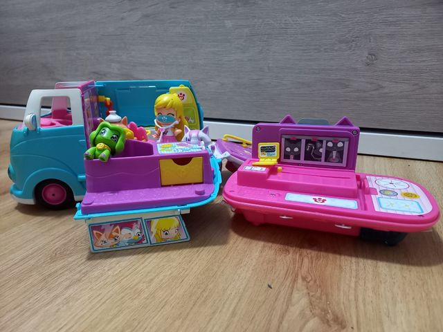 Ambulancia de mascotas Pinypon