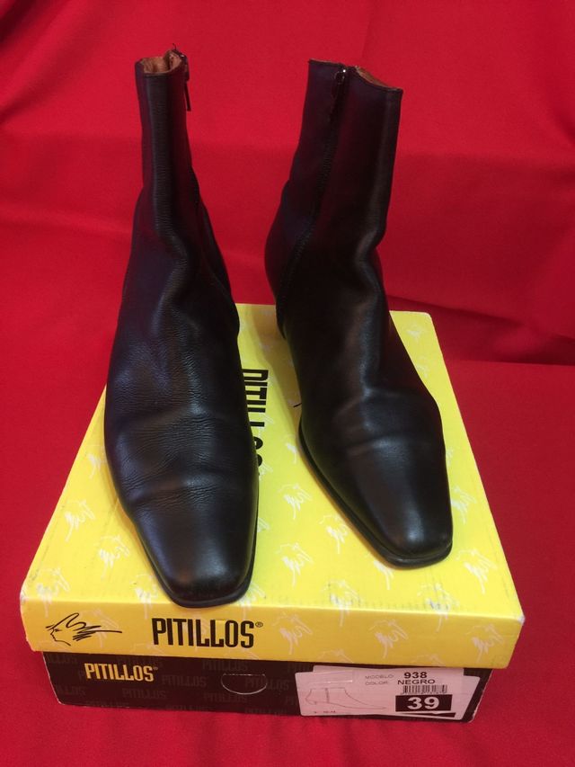 Botines de piel PITILLOS