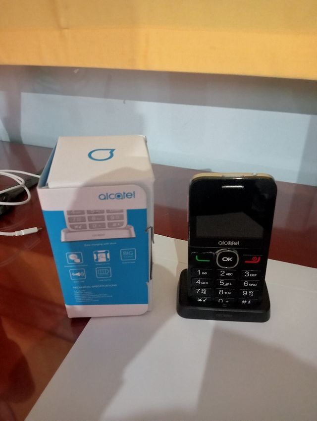 móvil ALCATEL ( de casa)