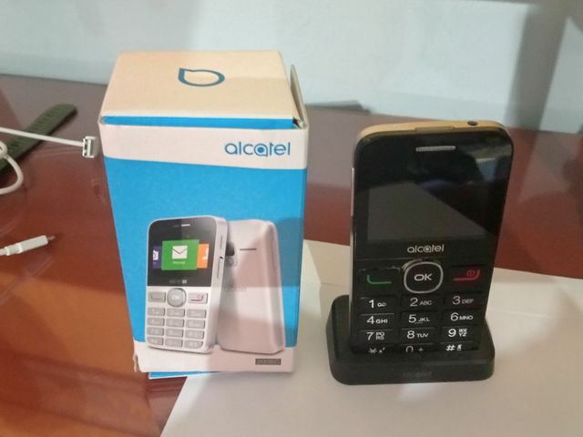 móvil ALCATEL ( de casa)