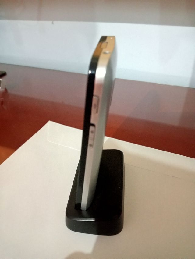 móvil ALCATEL ( de casa)