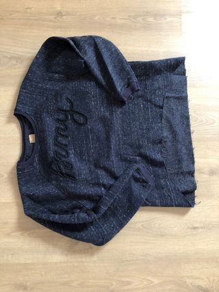 Sudadera azul marino jaspeada ZARA de segunda mano por 5 EUR en Emisora  Radio Elect Campillo en WALLAPOP