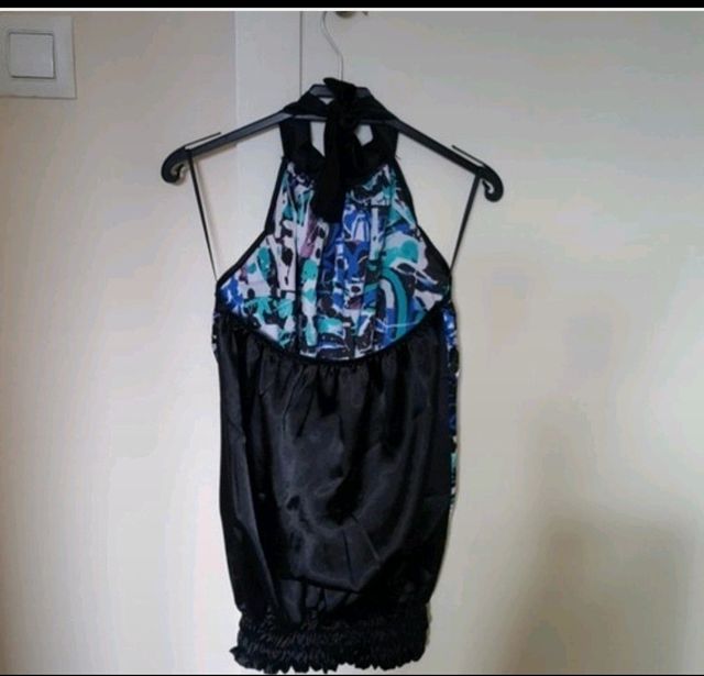 Camiseta tipo halter